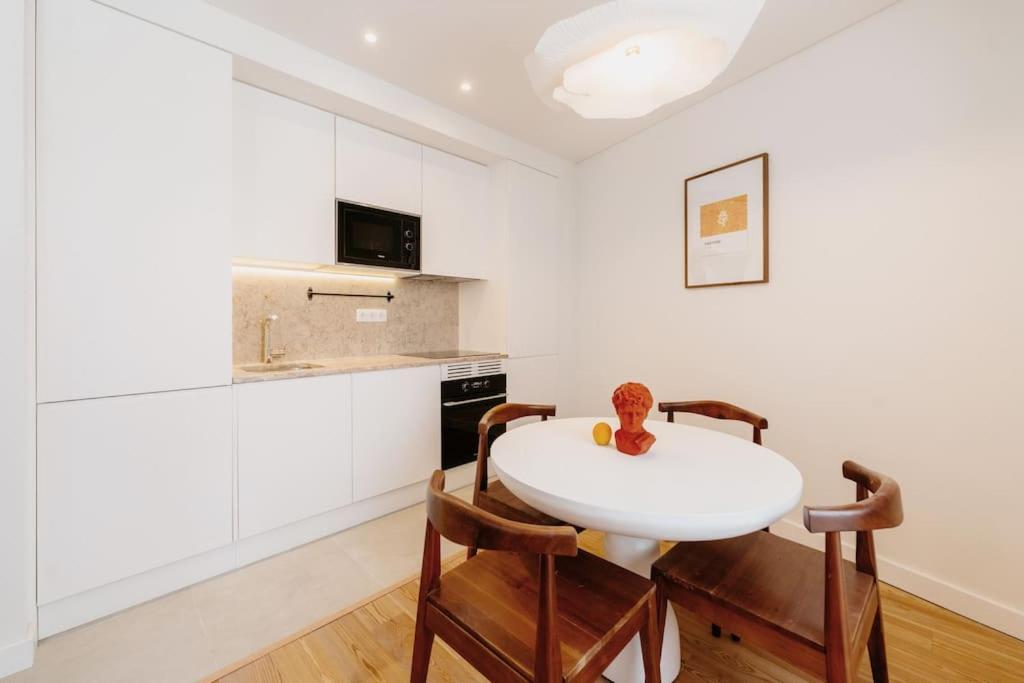 Orange House - Beautiful Two-bedroom 1d Appartement Lisboa